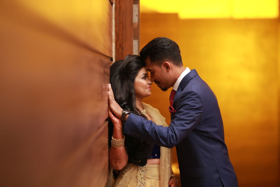 Elegant Indian bride and groom's wedding reception fashion. original |  Indian wedding couple photography, Indian wedding photography couples,  Indian wedding poses